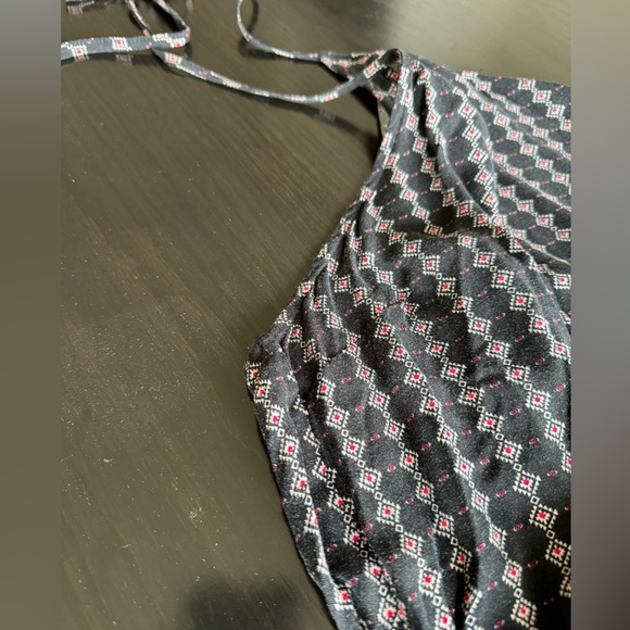 Black and red print halter dress: XS - Picture 4 of 9